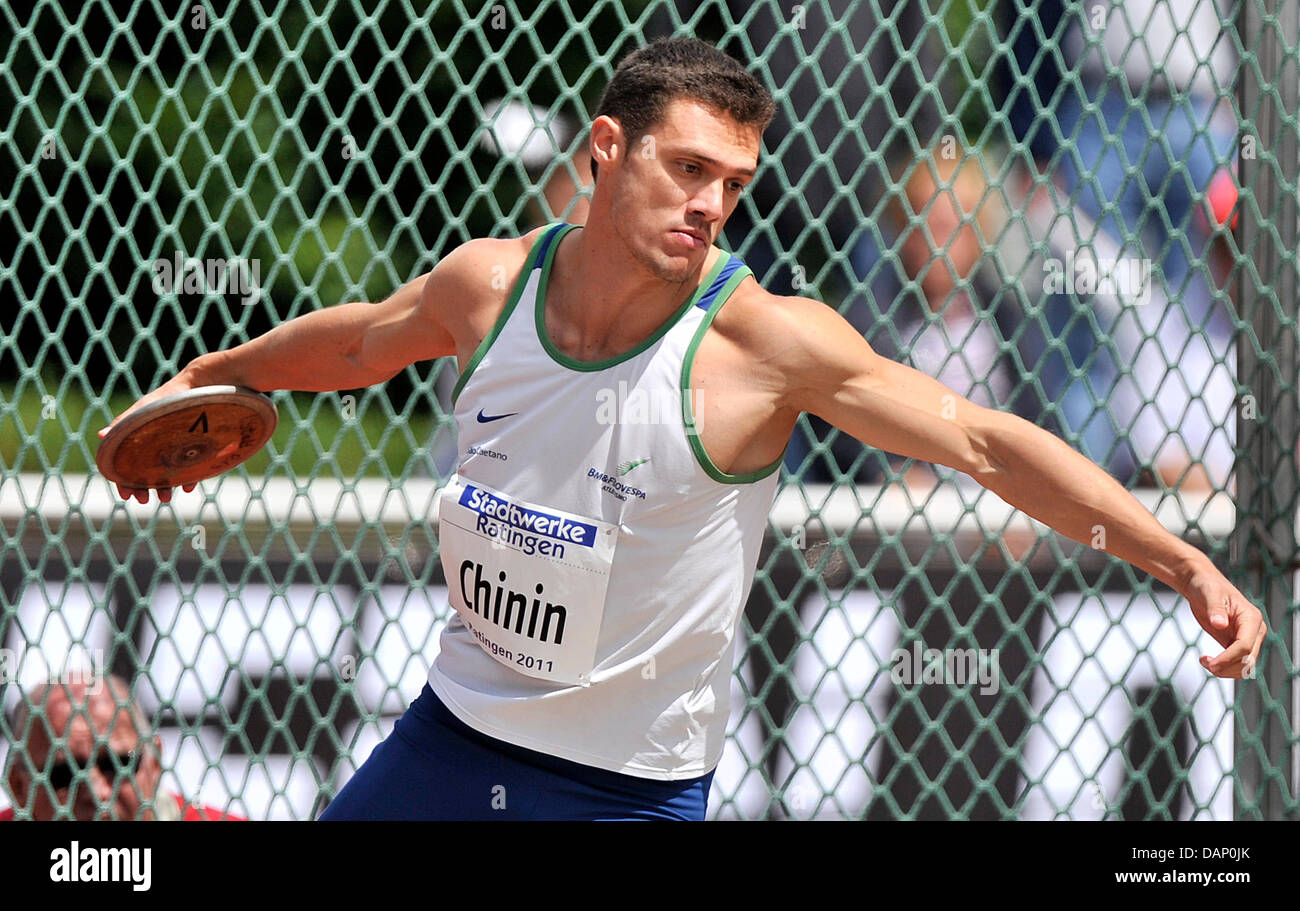 Brazilian decathlete Carlos Chinin competes in the discus throw