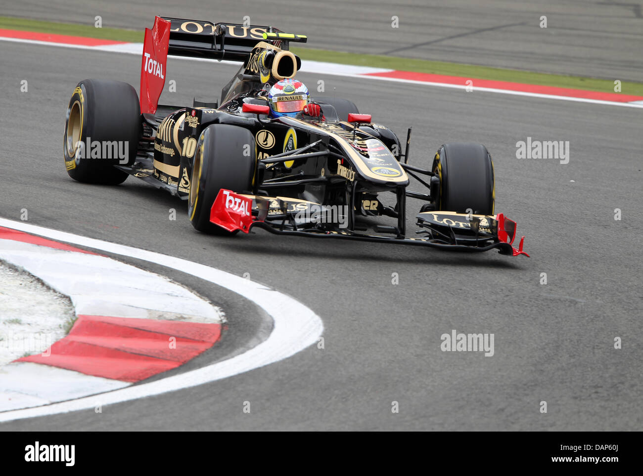 Russian Formula One driver Vitaly Petrov of Lotus Renault in action