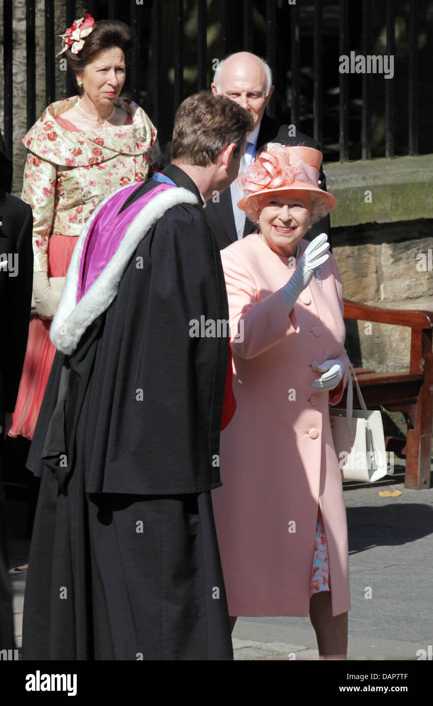 Queen Elizabeth II. and Princess Anne leave the Canongate Kirk in Edinburgh after the wedding ceremony of Zara Phillips and Mike Tindall, 30 July 2011. Zara is a granddaughter of the Queen, Mike a well-known Rugby player. Photo: Albert Nieboer Stock Photo