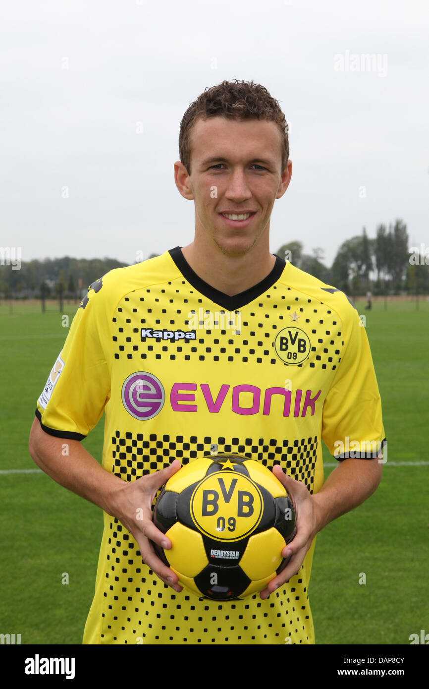 Borussia Dortmund's Ivan Perisic is pictured during a photo session of Borussia  Dortmund in Dortmund, Germany, 04 July 2011. Photo: Heinz Unger Stock Photo  - Alamy