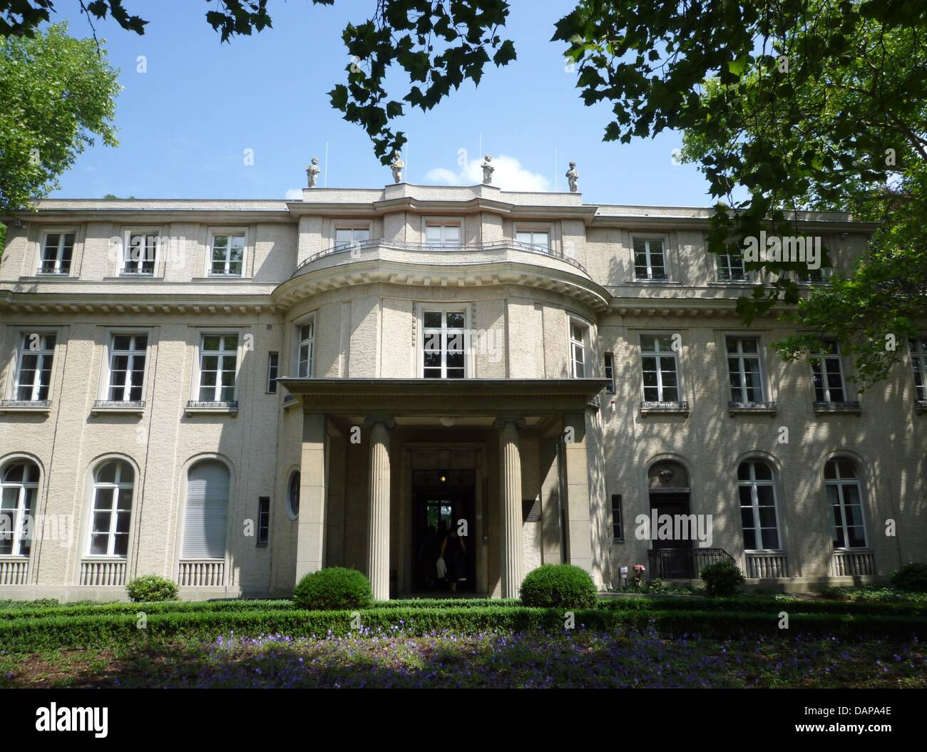 Wanse A view of the entrance area to the villa which accommodated the ...