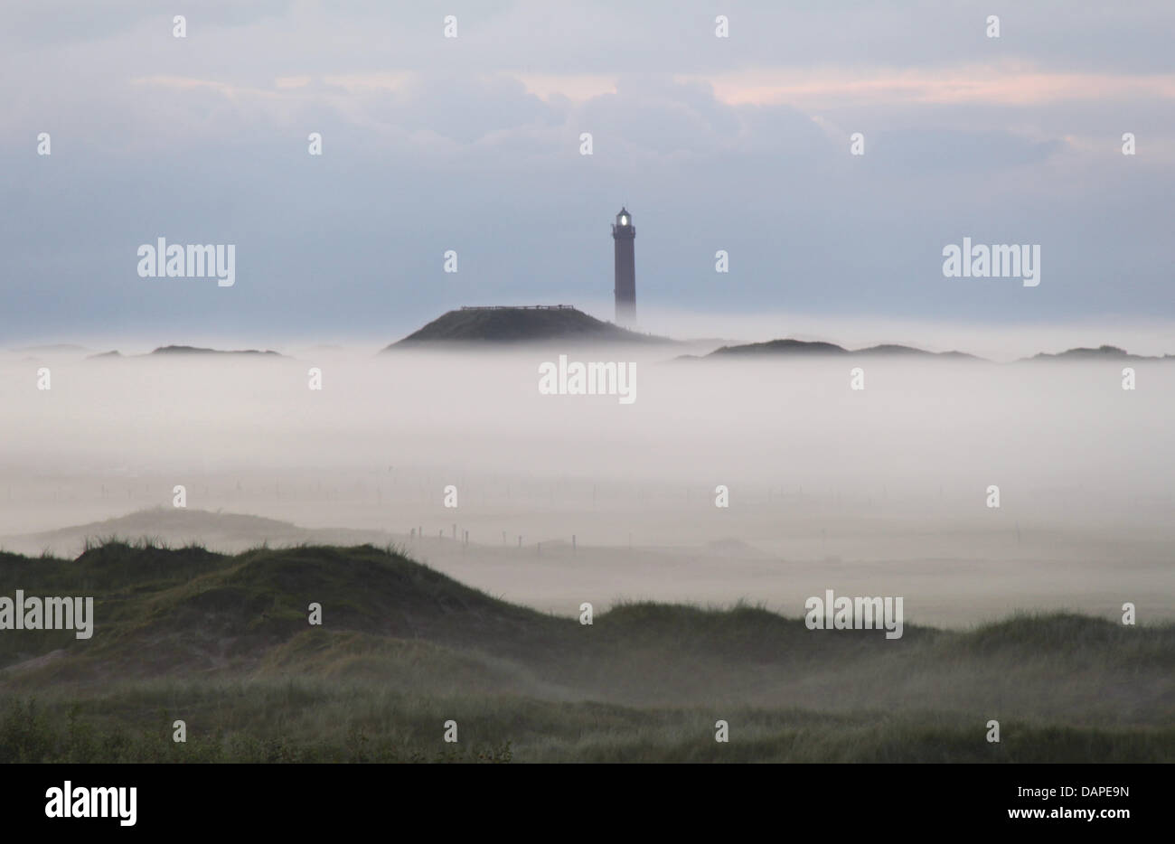 Waft of mist cover the landscape on the East Frisian island of Norderney, Germany, 13 August 2011. Photo: Str Stock Photo