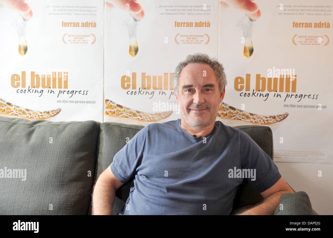 Spanish 3-star chef Ferran Adria poses in Hotel Gat Point Charlie in Berlin, Germany, 15 August 2011. Adria was the chef at El Bulli restaurant in Roses on the Costa Brava, which closed on 30 July 2011. For the documentary film, 'El Bulli - Cooking in Progress', the chef was accompanied at work in his molecular gastronomy restaurant for a year and the film premieres Monday evening  Stock Photo