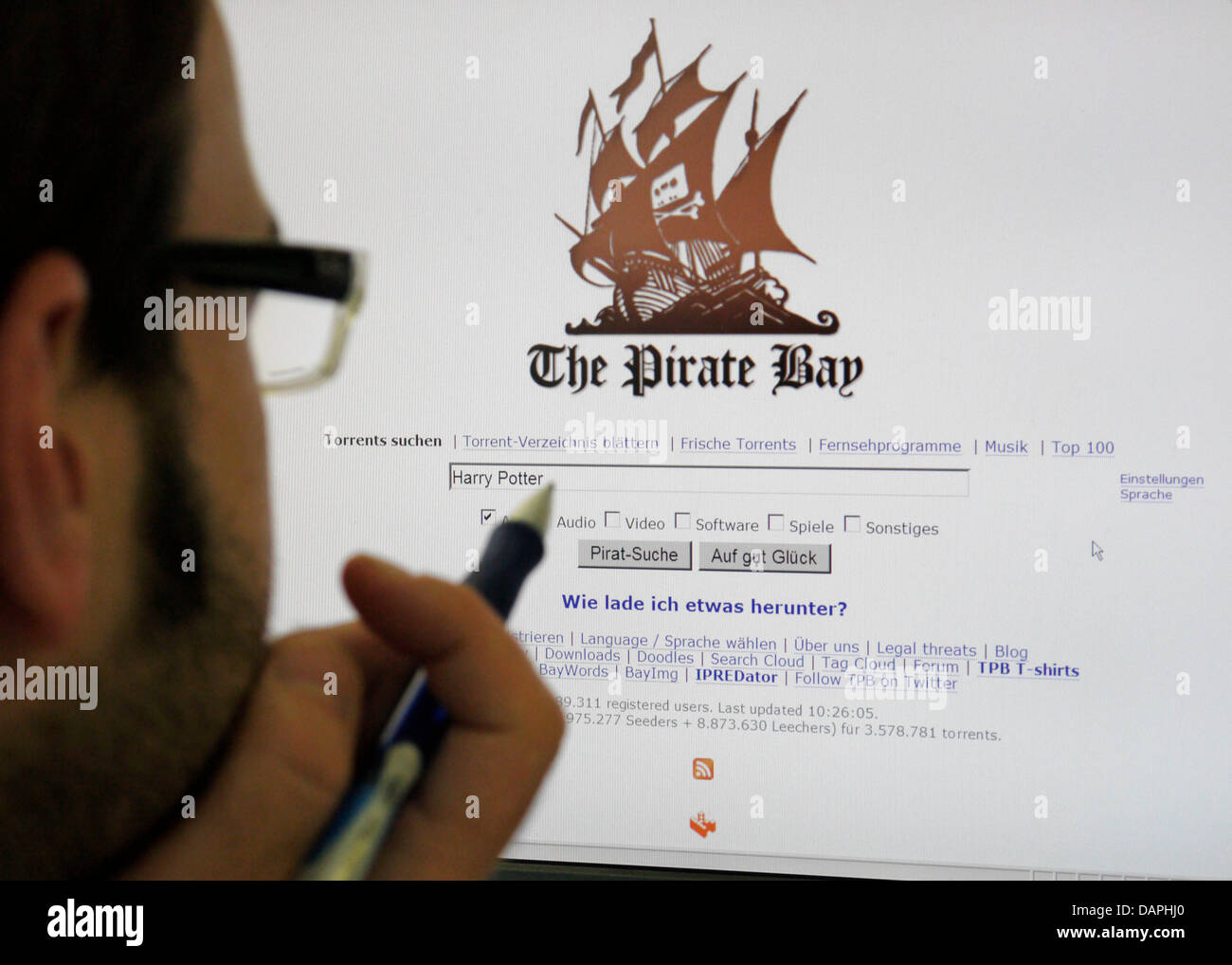 Pirate Bay Logo Stock Photo - Alamy