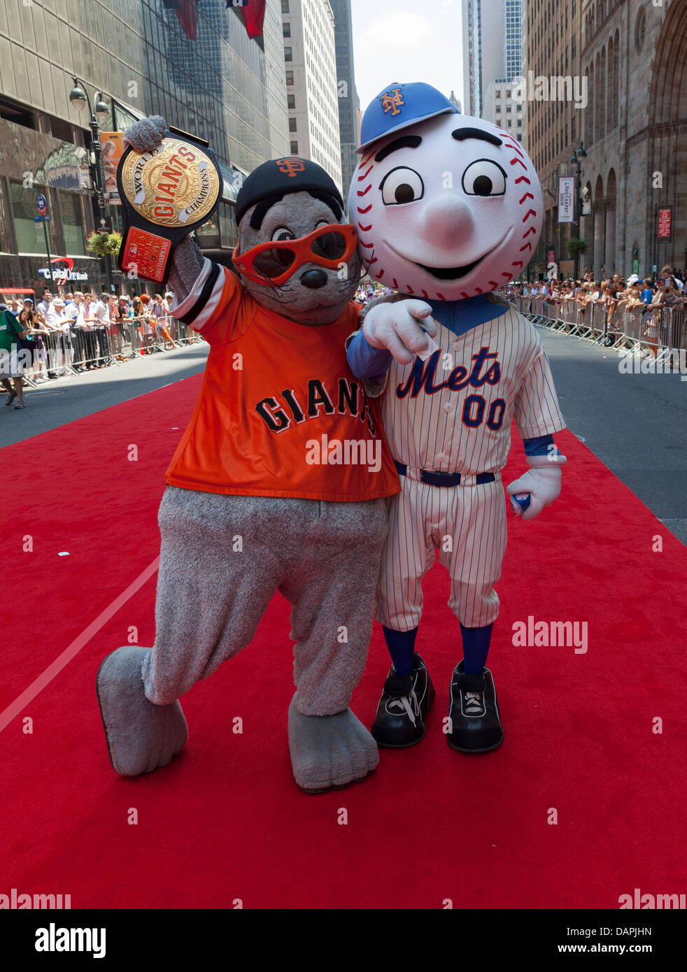 Mlb All Star Game 2024 Red Carpet Berny Celesta