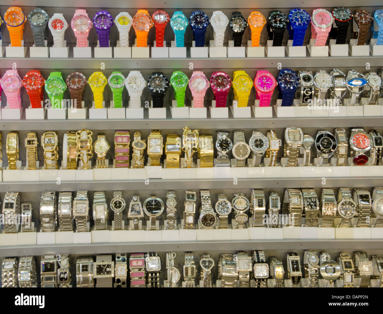 Türkei, Antalya-Stadt, Touristenbazaar Uhren Stock Photo