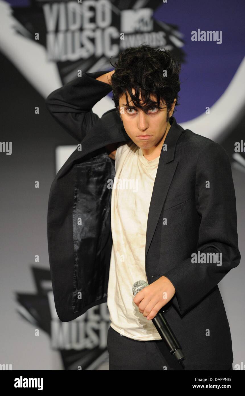 Lady gaga man in costume hi-res stock photography and images - Alamy Lady gaga man in costume hi-res stock photography and images - Alamy