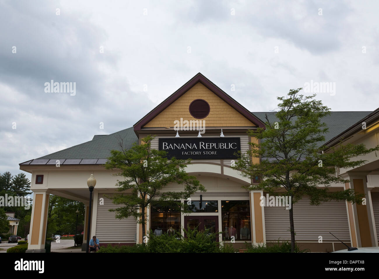 A Banana Republic store is pictured at the Settlers' Green Outlet