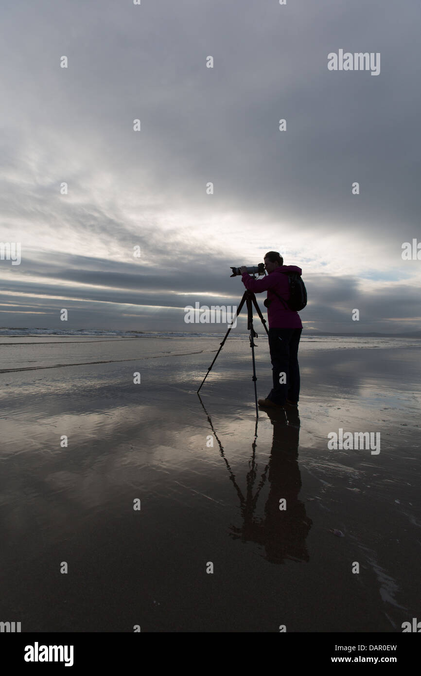 Lady photographer hi-res stock photography and images - Alamy