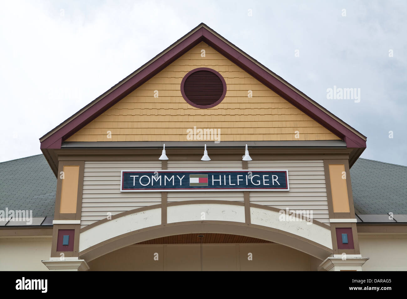 provoke spin shipbuilding A Tommy Hilfiger store is pictured at the Settlers' Green Outlet Village in  North Conway, New Hampshire Stock Photo - Alamy
