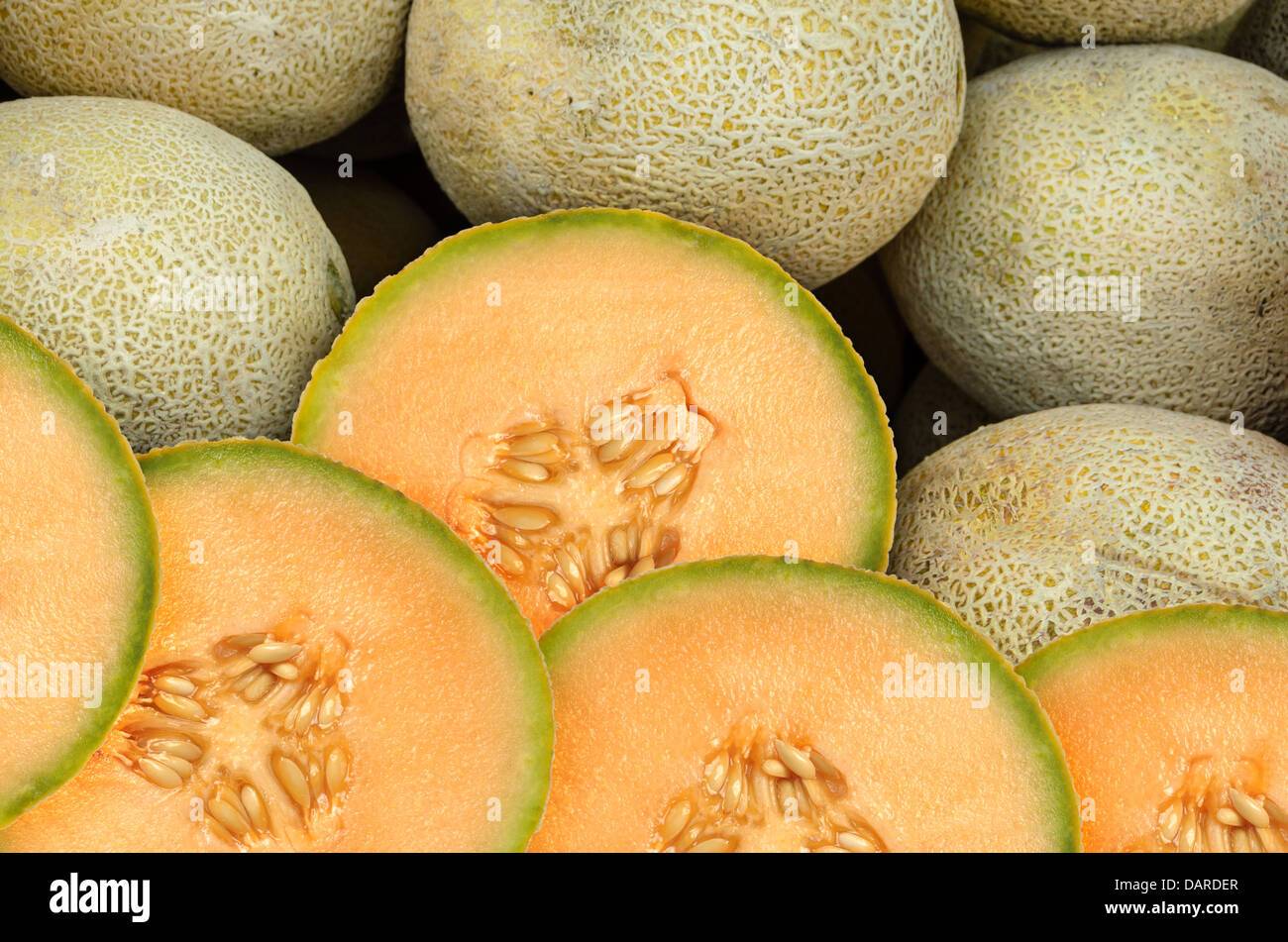 Big cantaloupe hi-res stock photography and images - Alamy - Cantaloupe Pieces