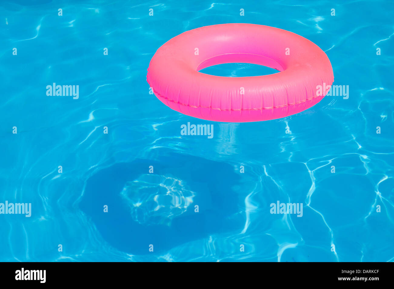 circular pool float