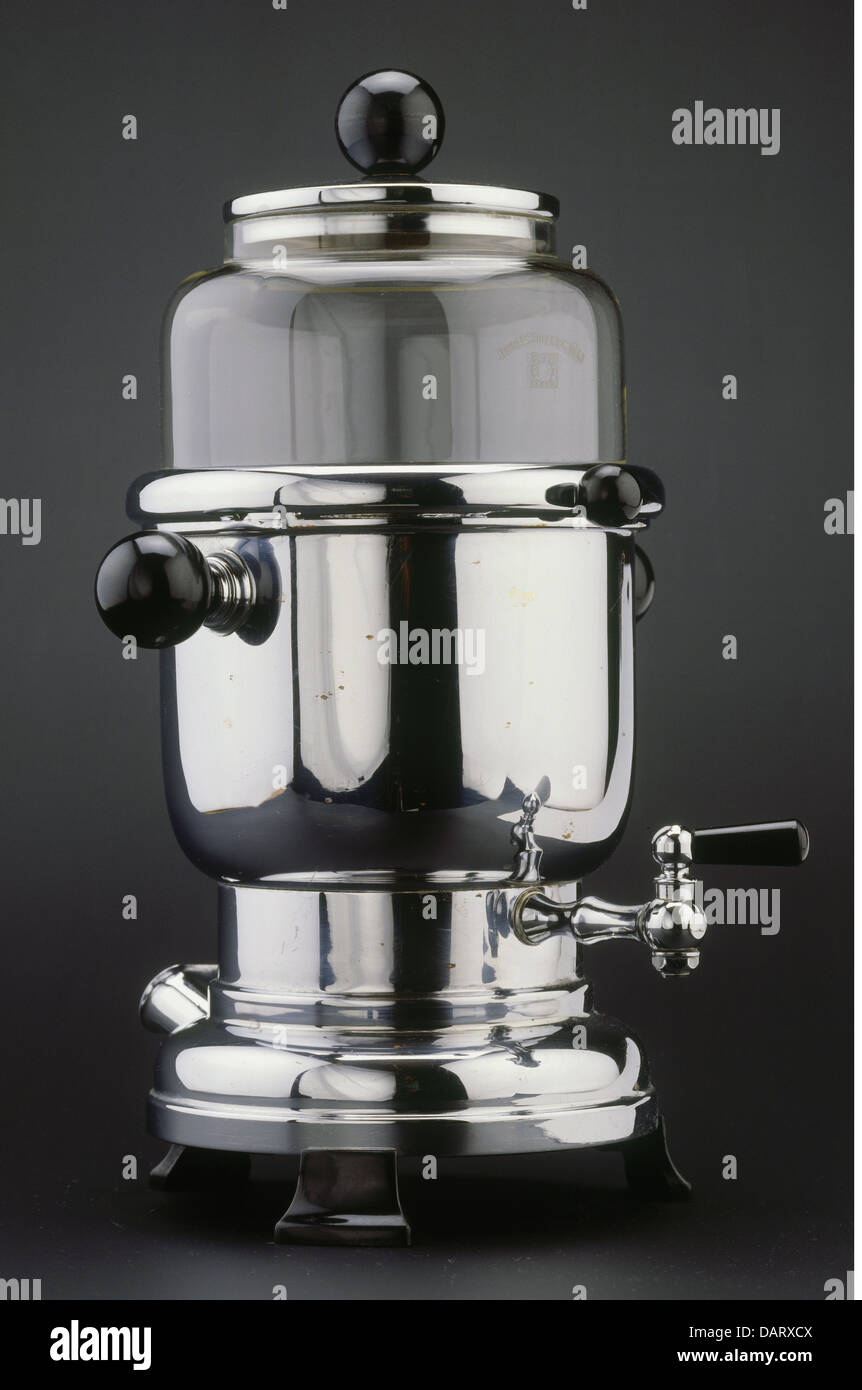https://c8.alamy.com/comp/DARXCX/gastronomy-coffee-coffee-maker-circa-1950-additional-rights-clearences-DARXCX.jpg