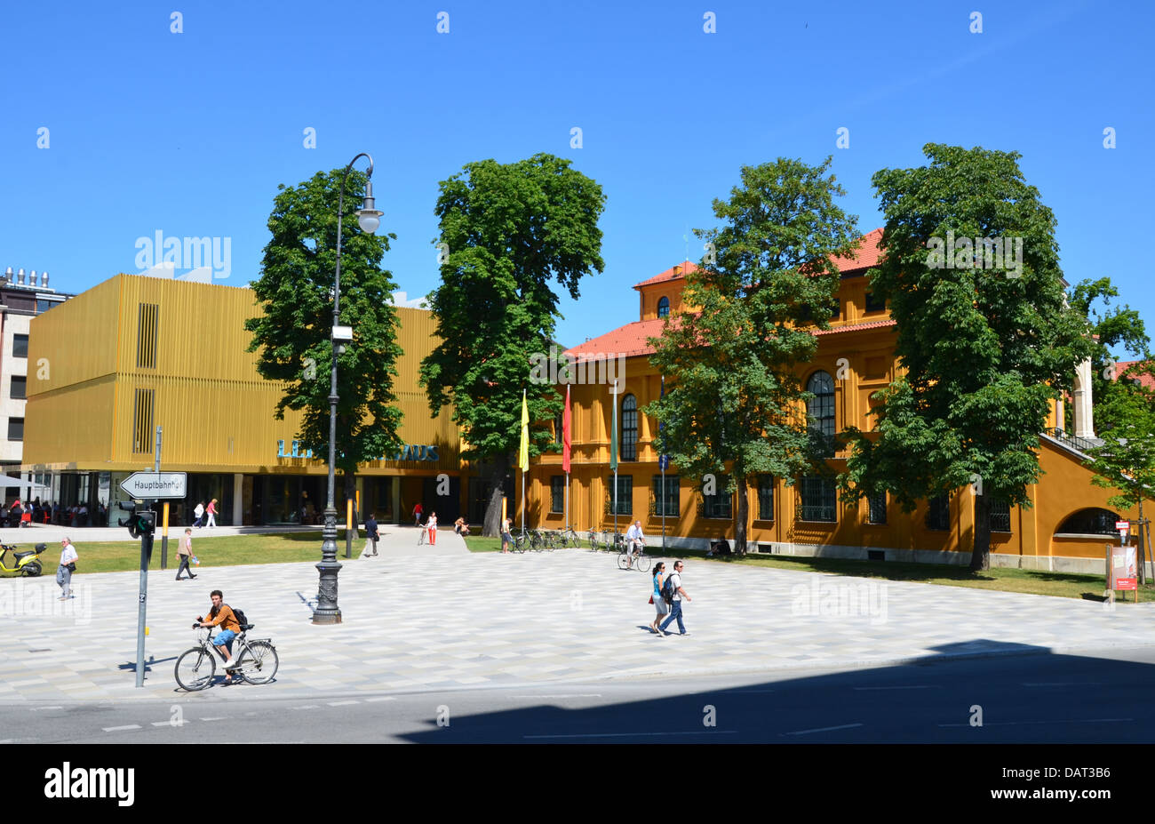 Lenbachhaus Munich Art Area Much Appreciated By Art Lovers From