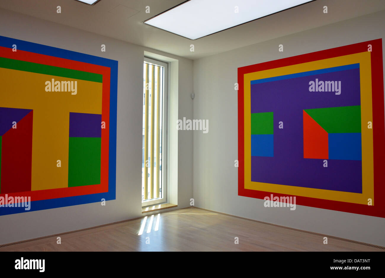 In the new Lenbachhaus the department of art after 1945 is especially impressive - for instance, the Wall Drawing by Sol Lewitt. Stock Photo
