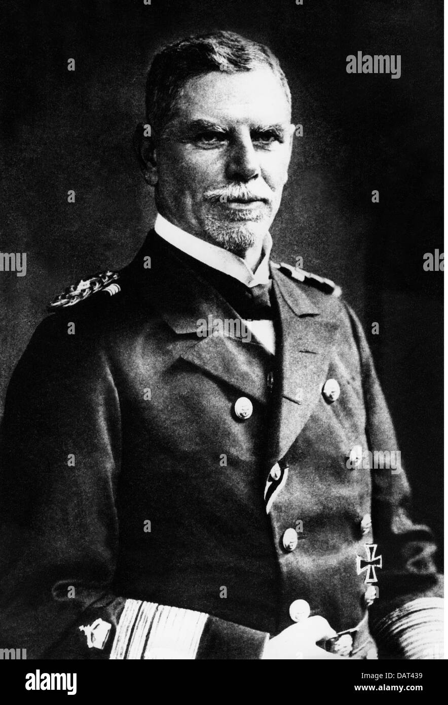 Spee, Maximilian, Reichsgraf (Count of the Holy Roman Empire) von, 22.6.1861 - 8.12.1914, German admiral since 1910, chief of the German cruiser squadron in East Asia, half length, circa 1910, Stock Photo
