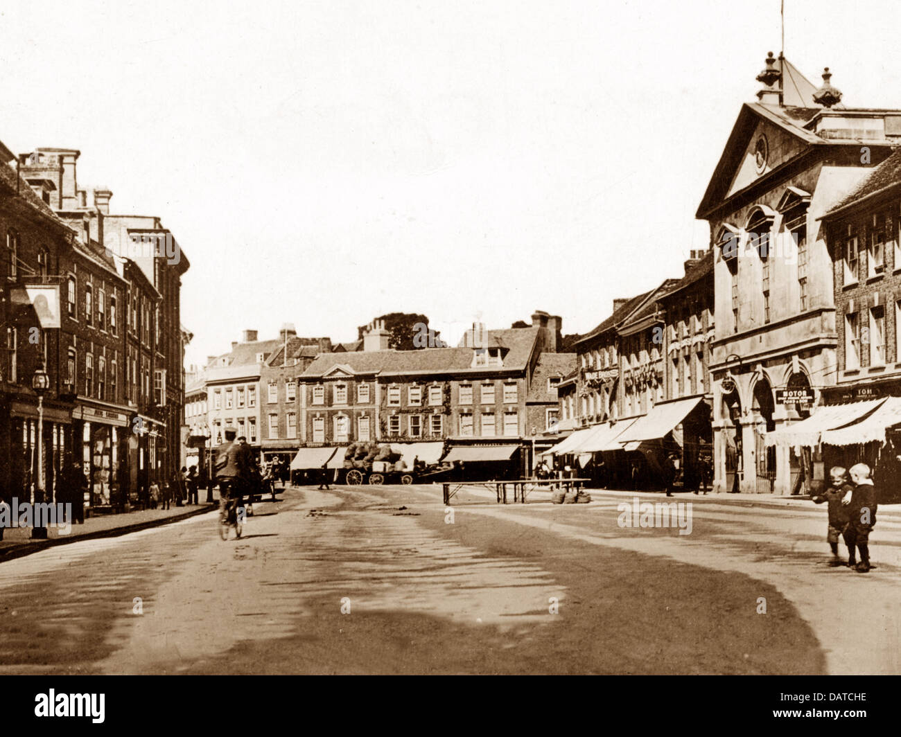 Blandford forum market place hires stock photography and images Alamy
