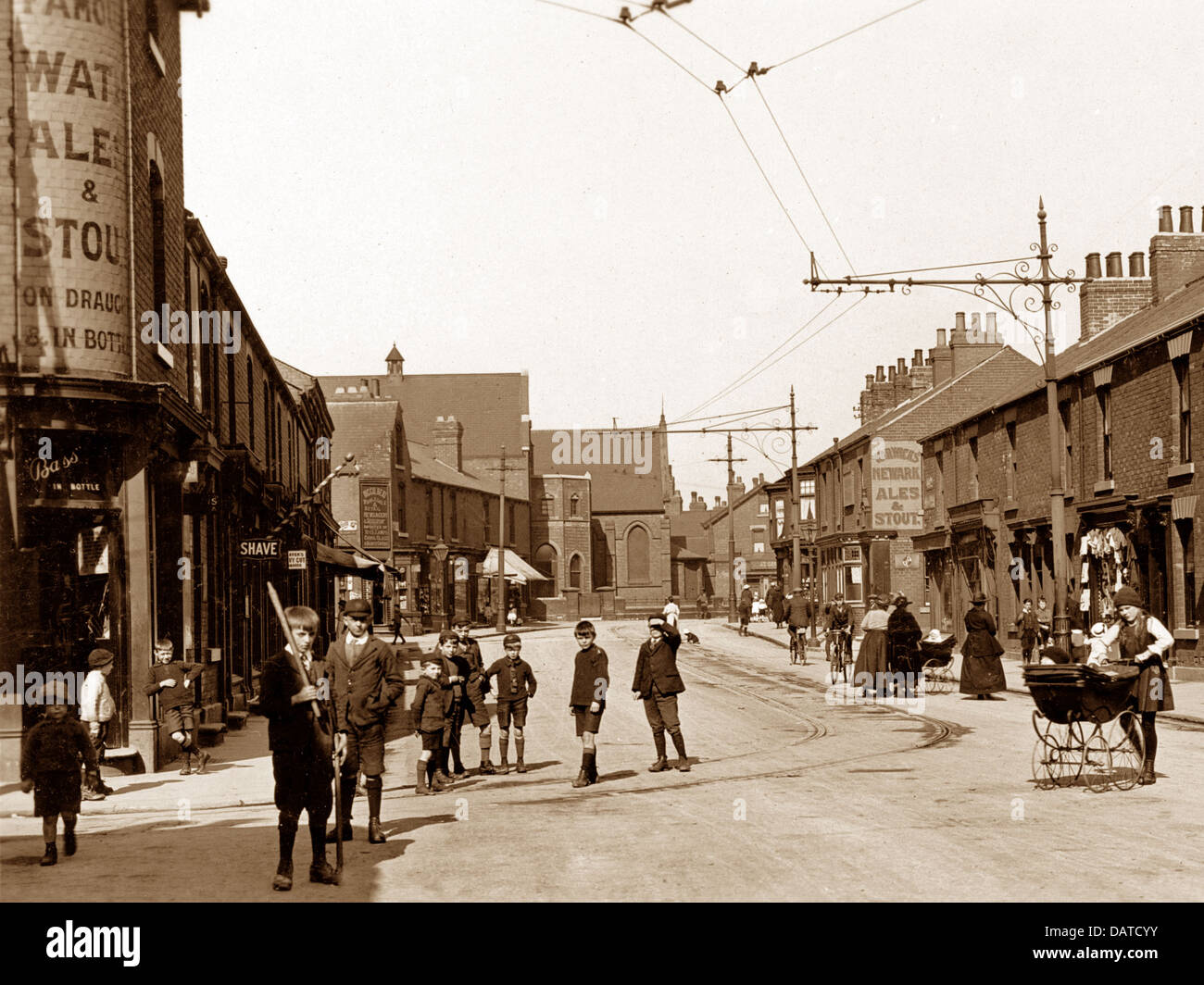 Doncaster Carr House Road early 1900s Stock Photo Alamy