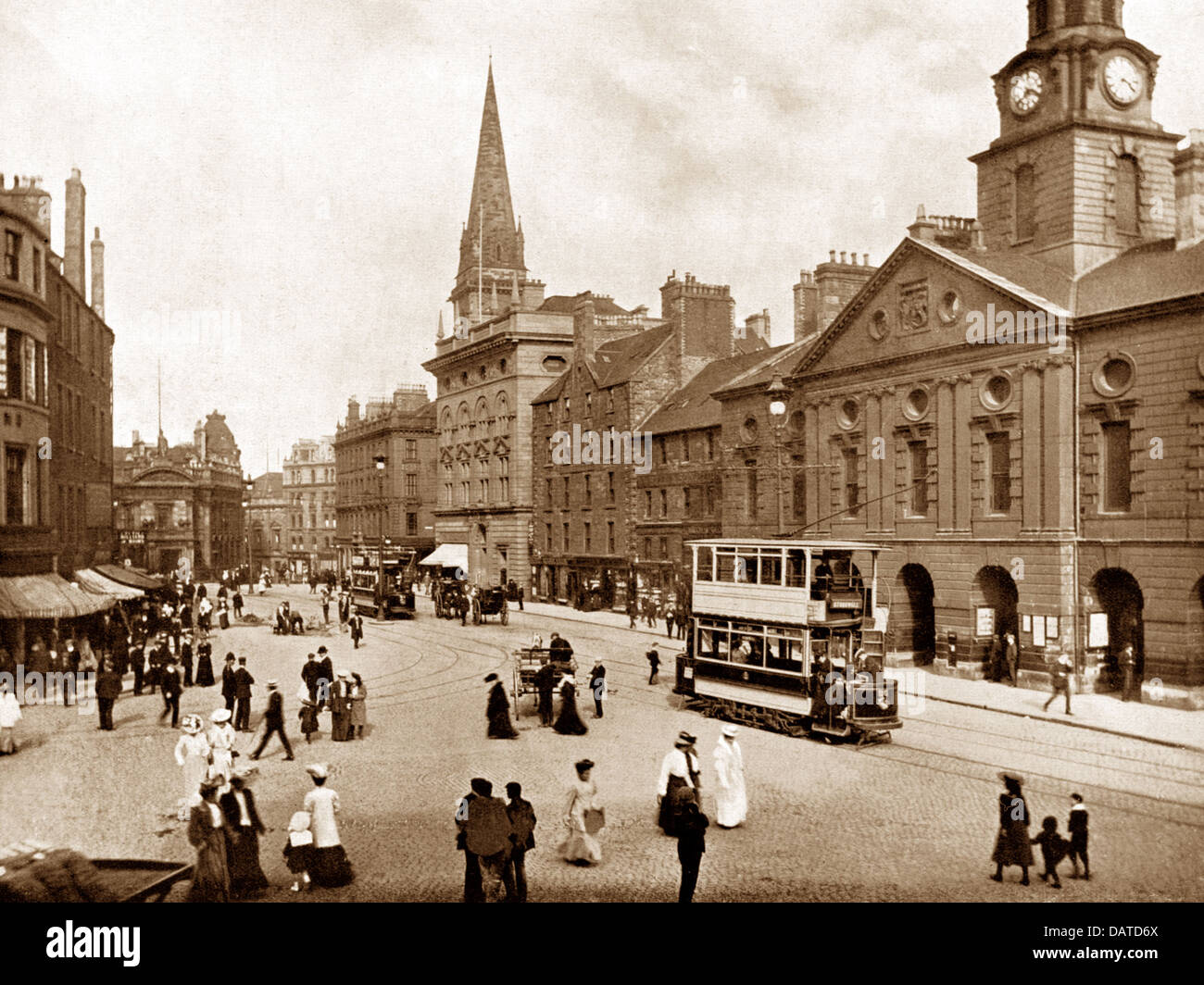 Dundee High Street early 1900s Stock Photo Alamy