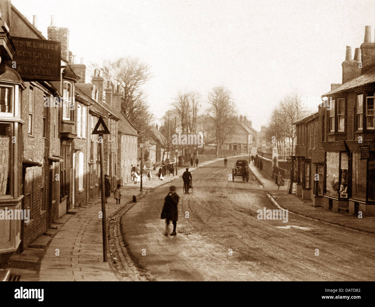 Dunstable Church Street early 1900s Stock Photo Alamy