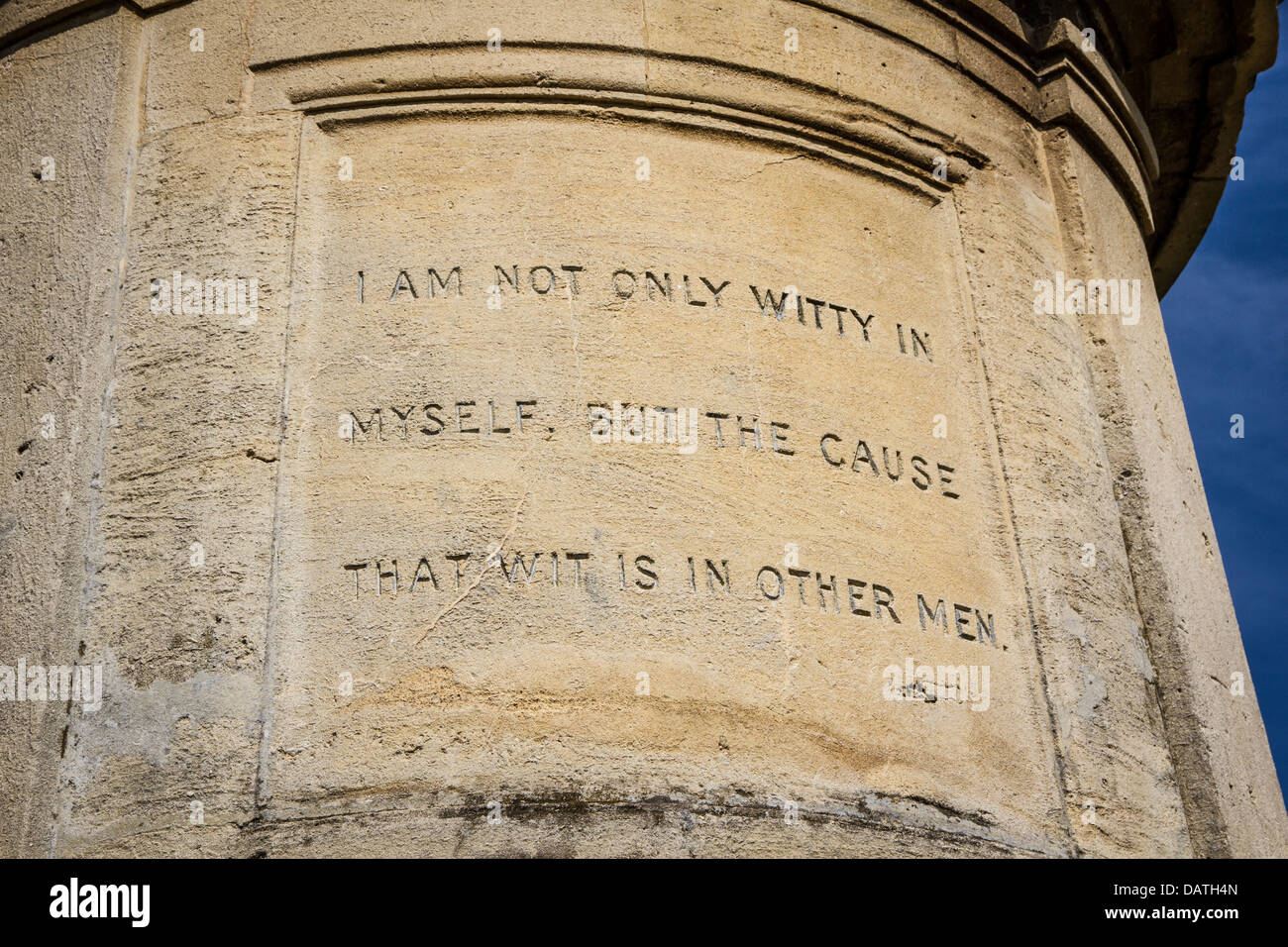 A quote by William Shakespeare carved into his memorial statue in Stratford Upon Avon Stock Photo