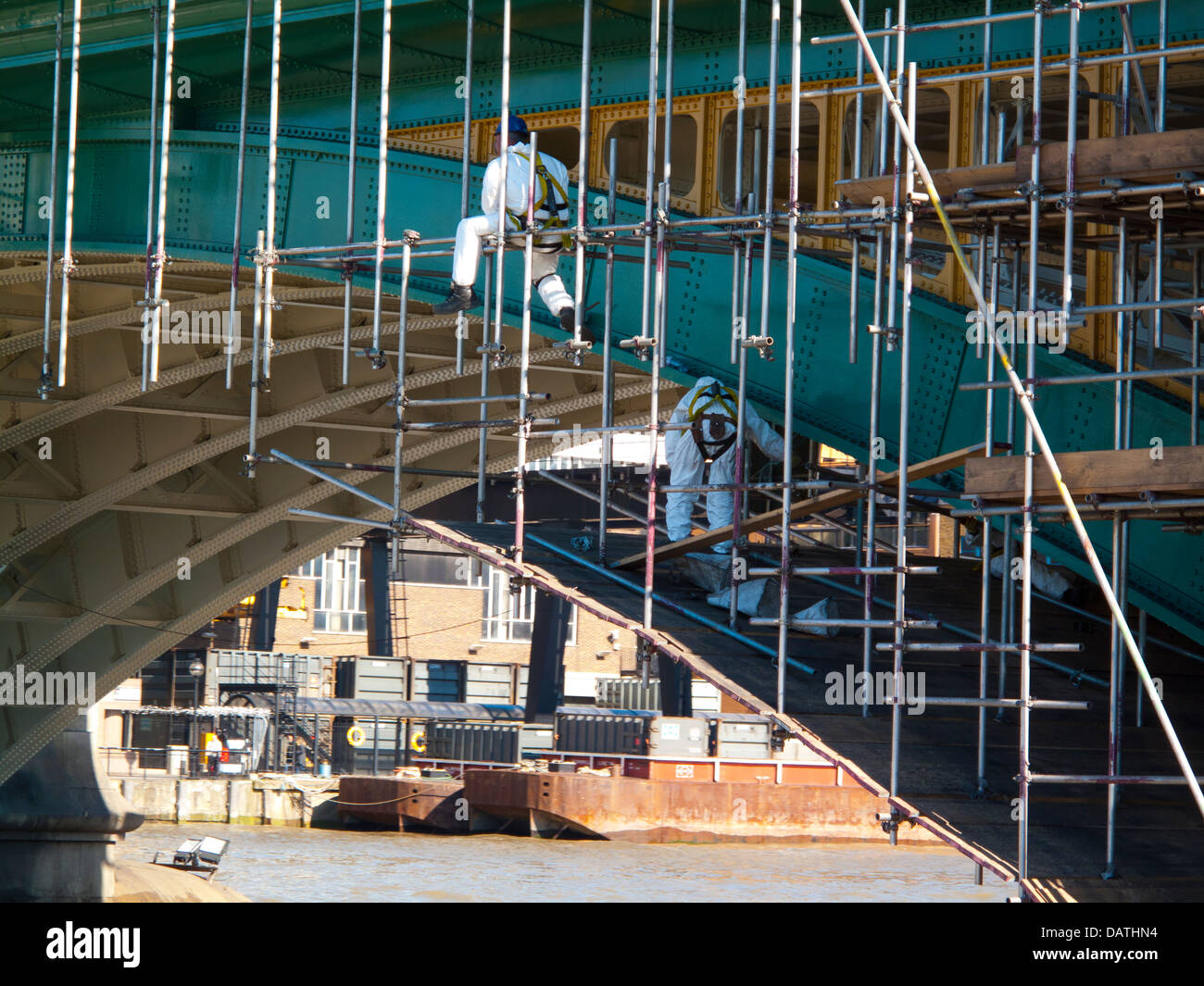 Painting a bridge hires stock photography and images Alamy
