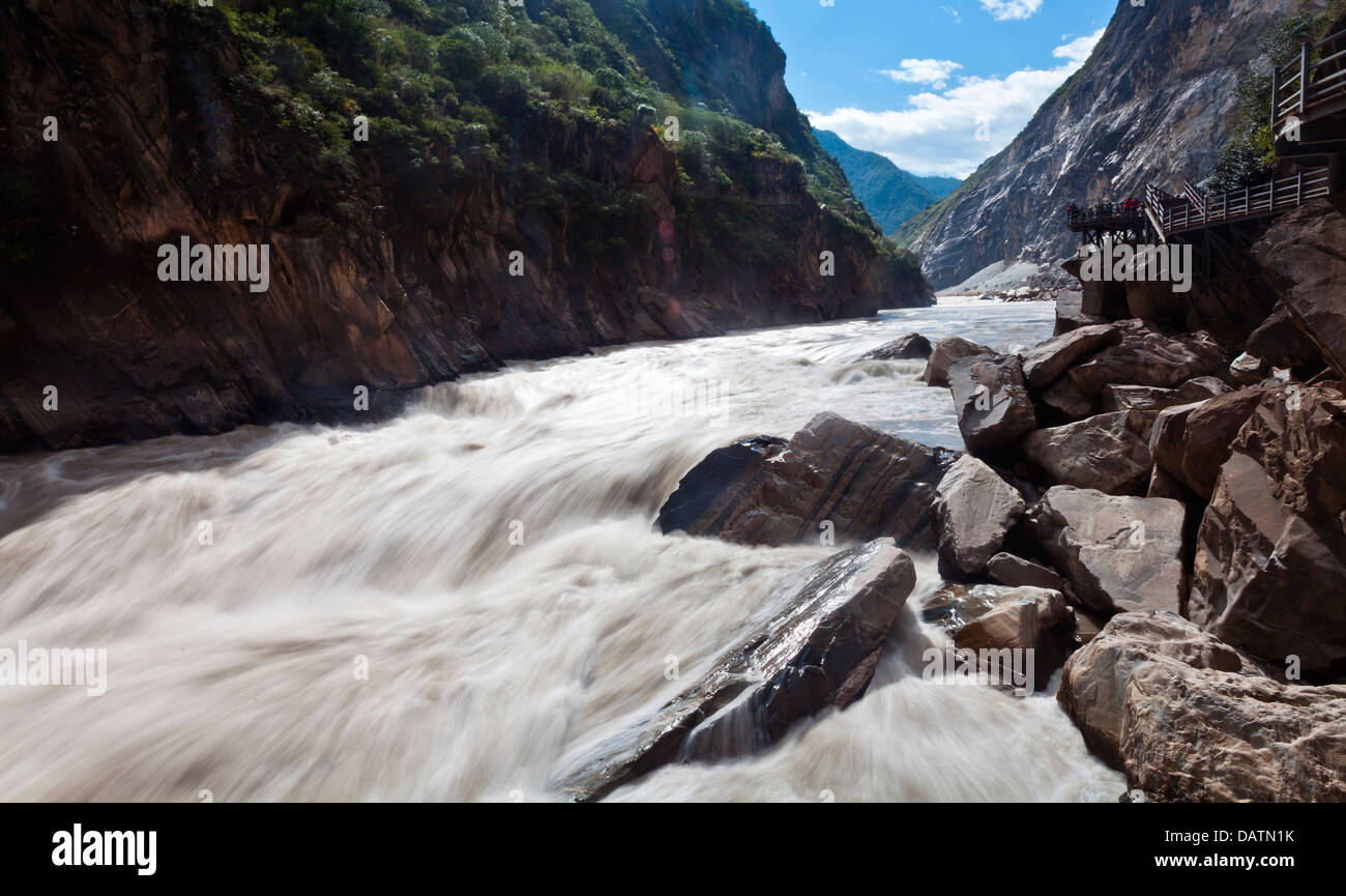 Tiger Leaping in Lijiang, Yunnan Province, China Stock Photo Alamy