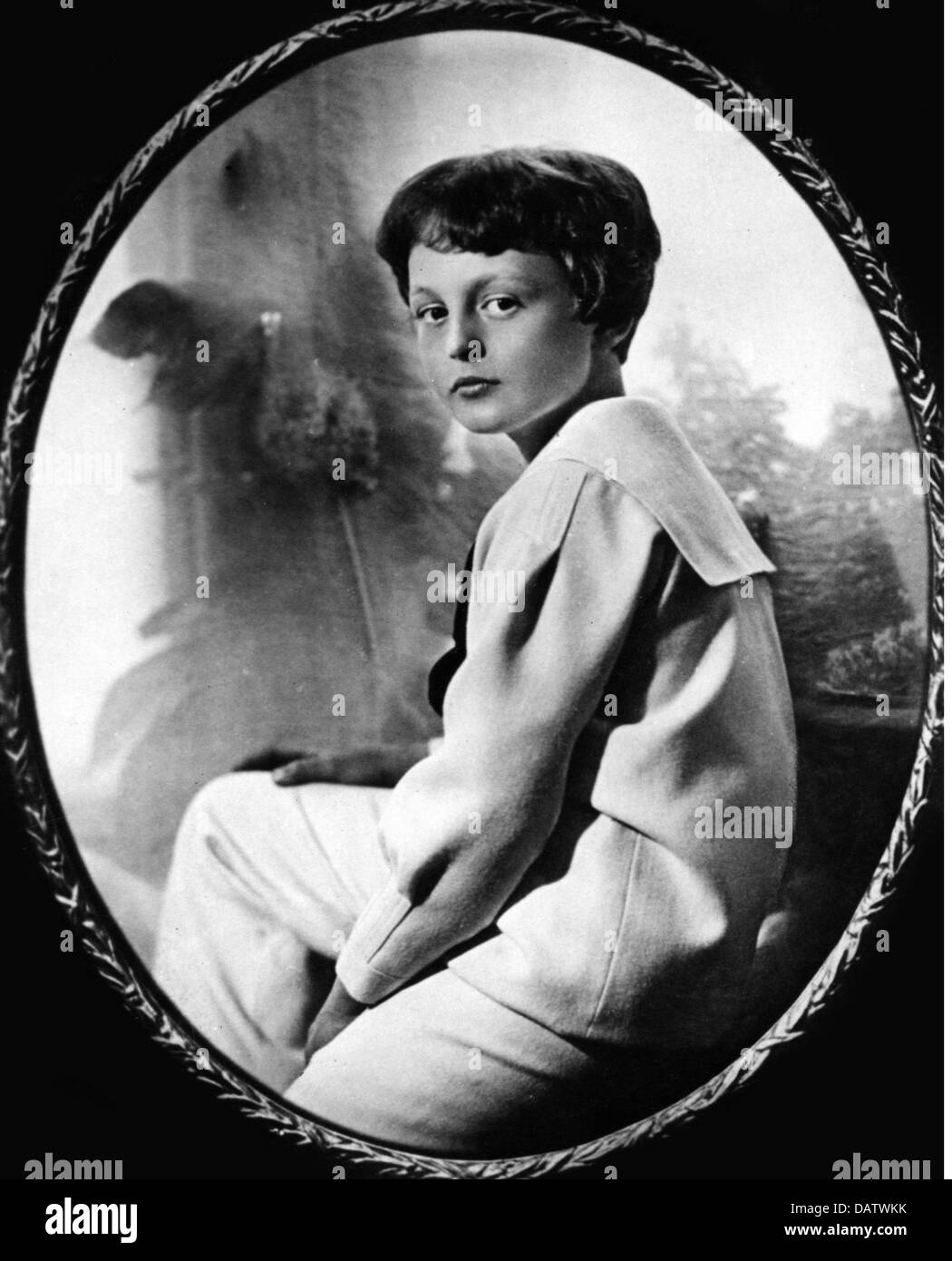Albrecht, 3.5.1905 - 8.7.1996, Duke of Bavaria, full length, as a child, eleven years old, 1916, Stock Photo