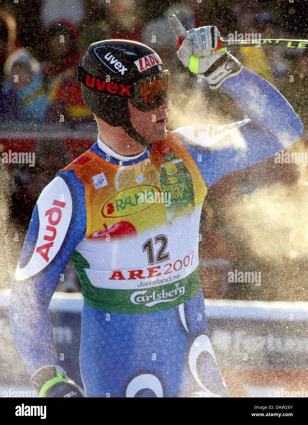 Italian Patrick Staudacher celebrates winning the Men's Super G of the Alpine Skiing World Championships Aare, Sweden, Tuesday, 06 February 2007. Patrick Staudacher of Italy clinched the Super G title, Fritz Strobl of Austria was second, Bruno Kernen of Switzerland was third. EPA/STEPHAN JANSEN Stock Photo