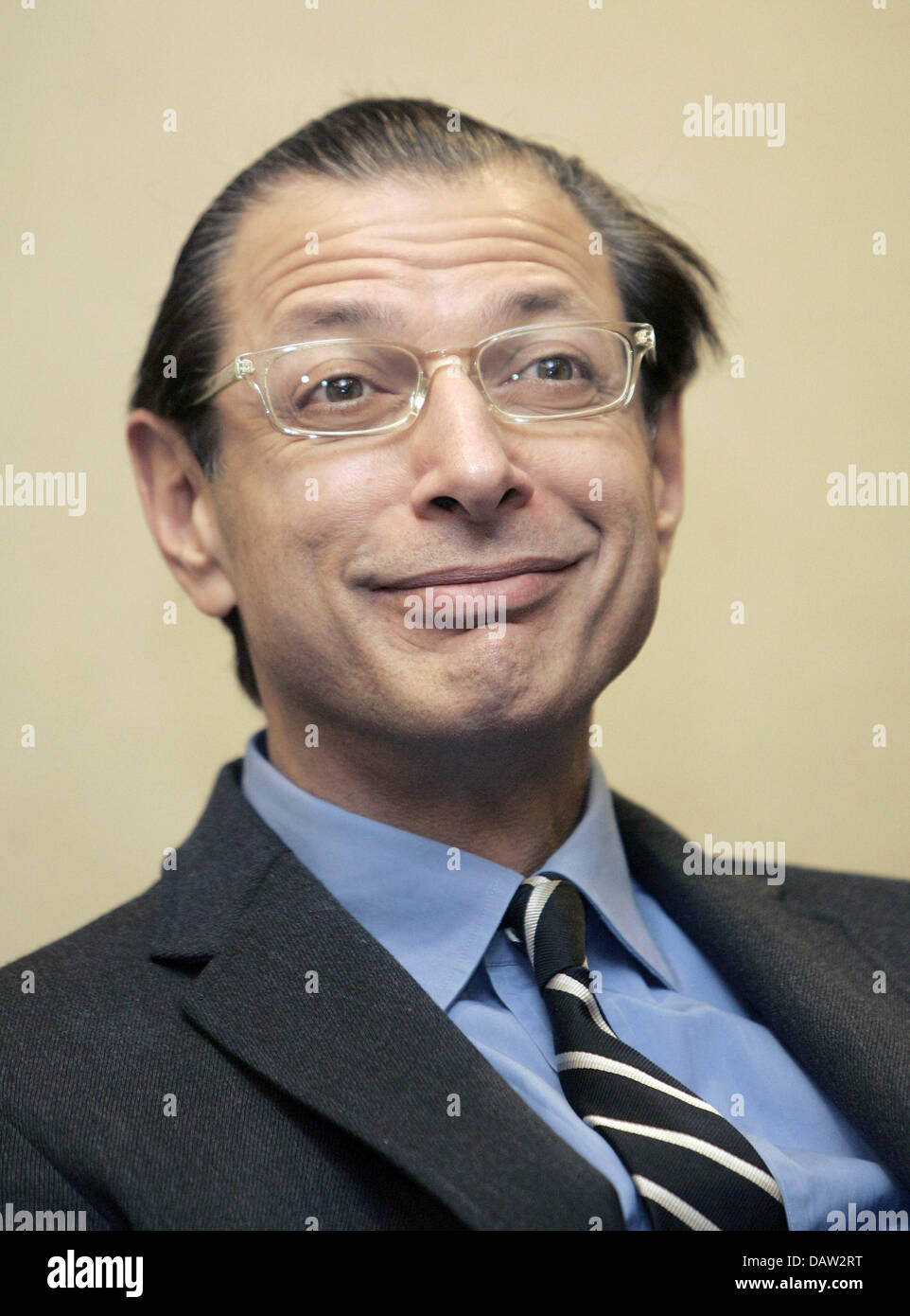 US-American actor Jeff Goldblum is pictured at the 57th Berlinale Film Festival in Berlin, Germany, Friday, 09 February 2007. Photo: Joerg Carstensen Stock Photo