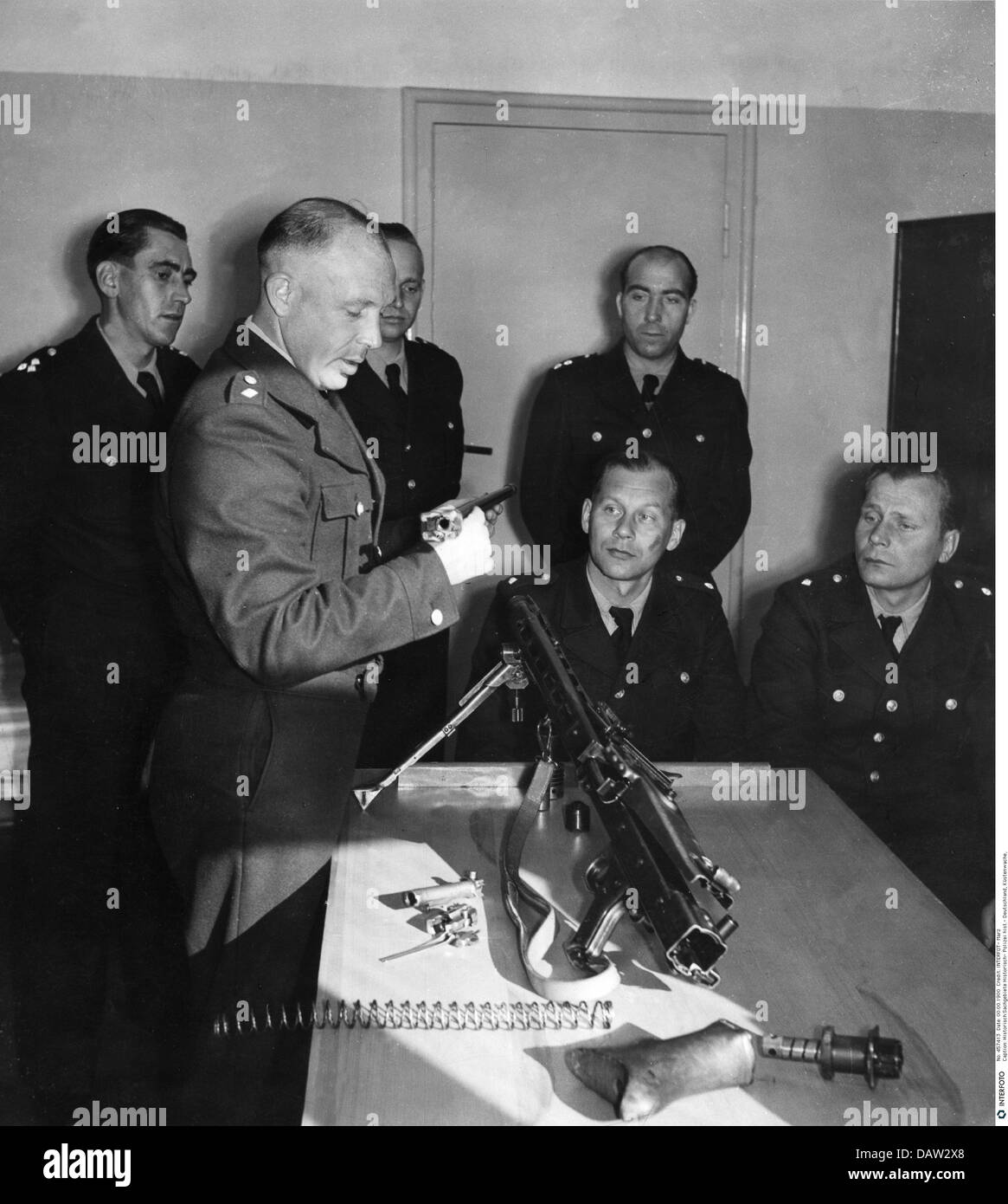 police, Germany, coastal guard, instruction on the machine gun MG 42, supervised by Bundeswehr (West German Army) officers, late 1950s, Additional-Rights-Clearences-Not Available Stock Photo