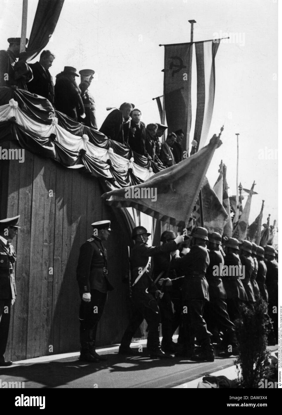 geography / travel, Hungary, military, USSR returning flags who were captured in 1849, Budapest, 4.4.1948, on the stand President Zoltan Tildy and the Soviet general Kurasov, Additional-Rights-Clearences-Not Available Stock Photo