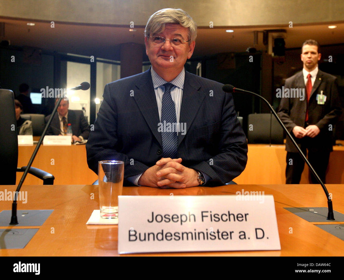 Former German Foreign Minister Joseph 'Joschka' Fischer pictured before giving evidence to the parliamentary inquiry board on the case of Murat Kurnaz in the German Bundestag Berlin, Germany, Monday, 26 February 2007. Photo: Tim Brakemeier Stock Photo