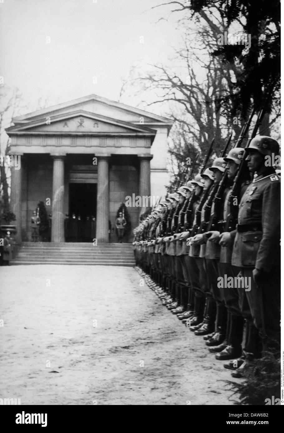 Nazism / National Socialism, military, Wehrmacht, army, guard of honour of Wach Regiment Berlin (Berlin Guard Regiment) formed up in front of the mausoleum of Emperor Wilhelm I at Charlottenburg, on the occasion of the 50th anniversary of his death, 9.3.1938, Additional-Rights-Clearences-Not Available Stock Photo