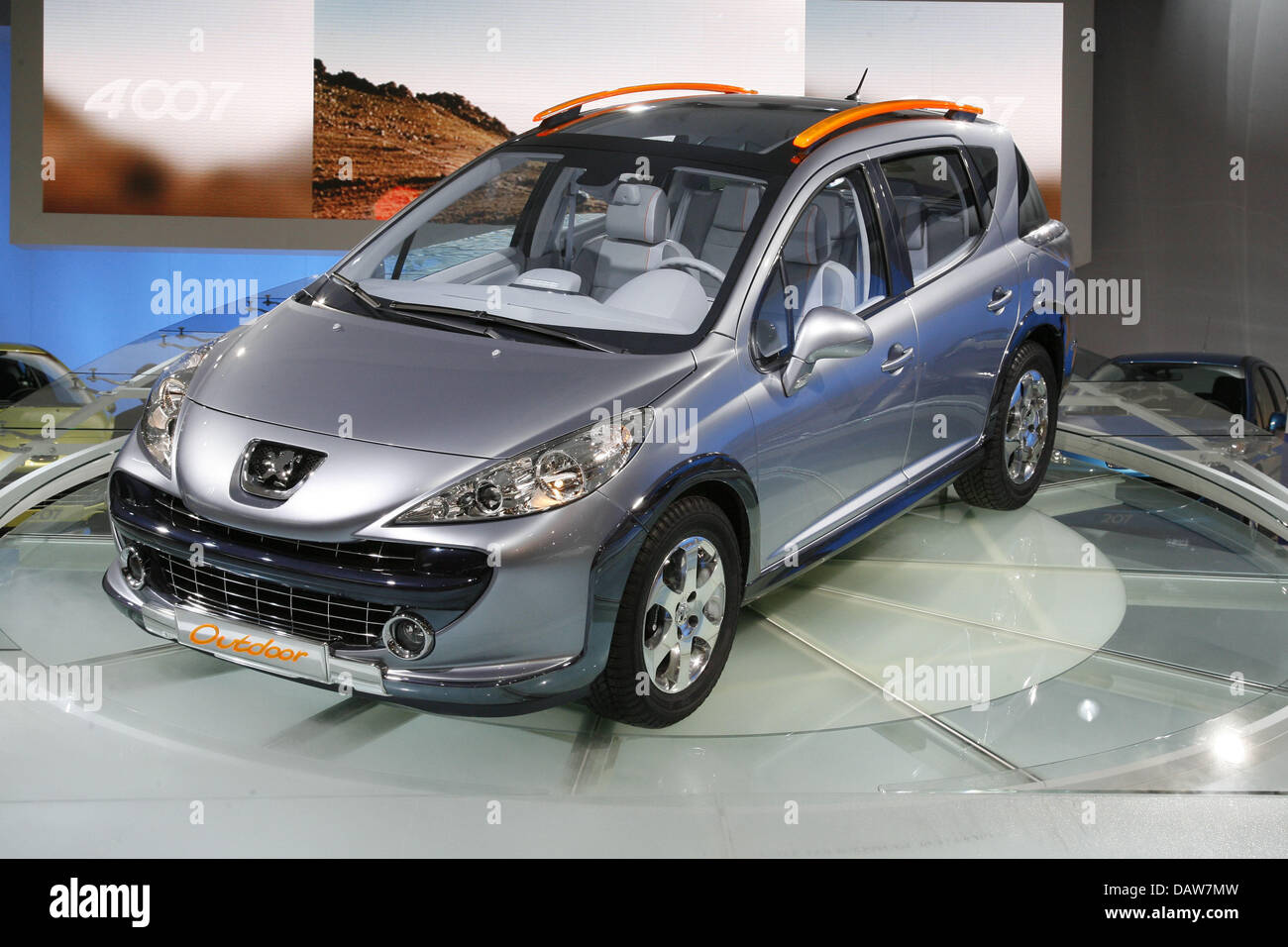 Peugeot concept hi-res stock photography and images - Alamy
