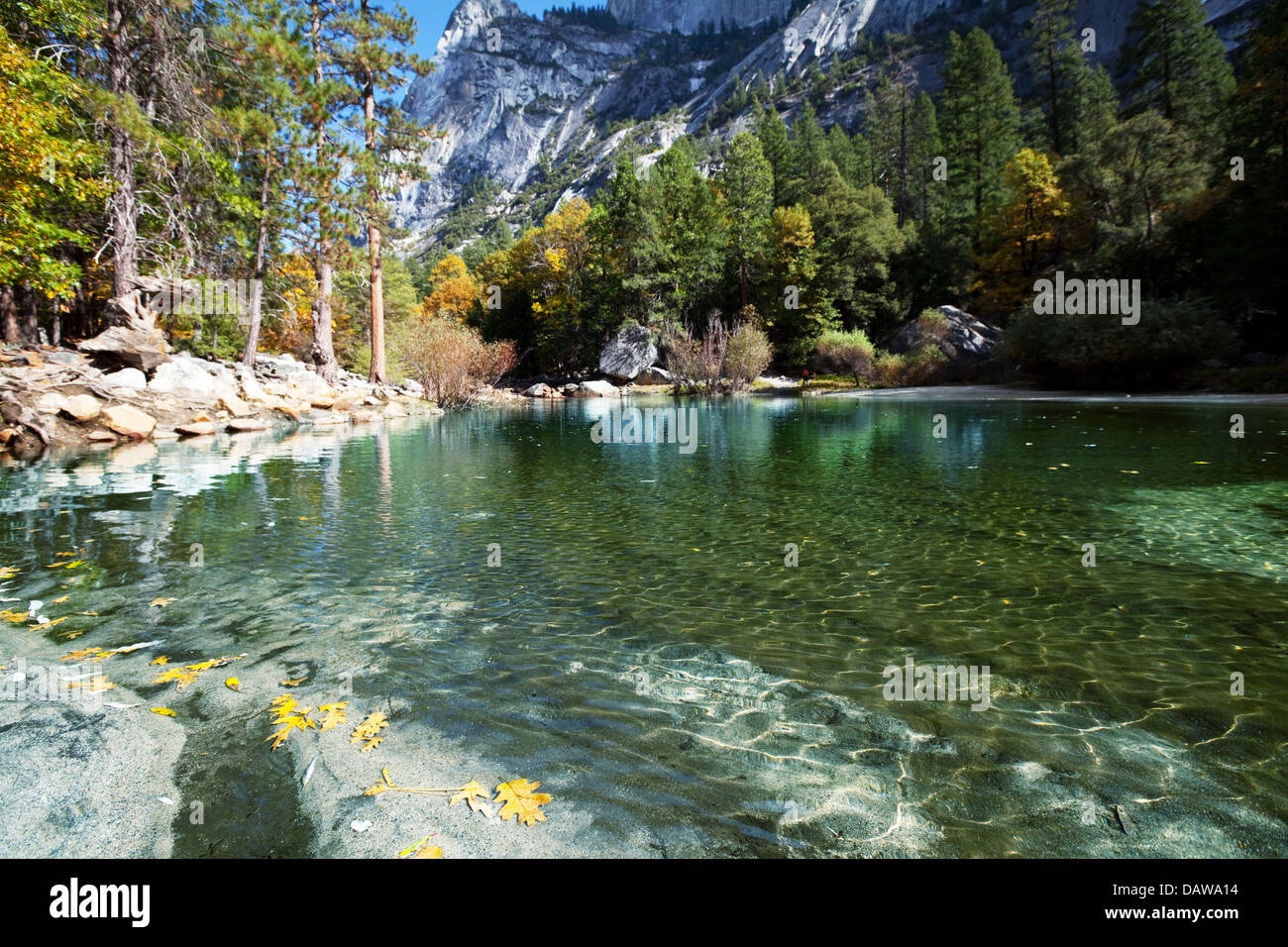 Mirror lake yosemite hike hi-res stock photography and images - Alamy