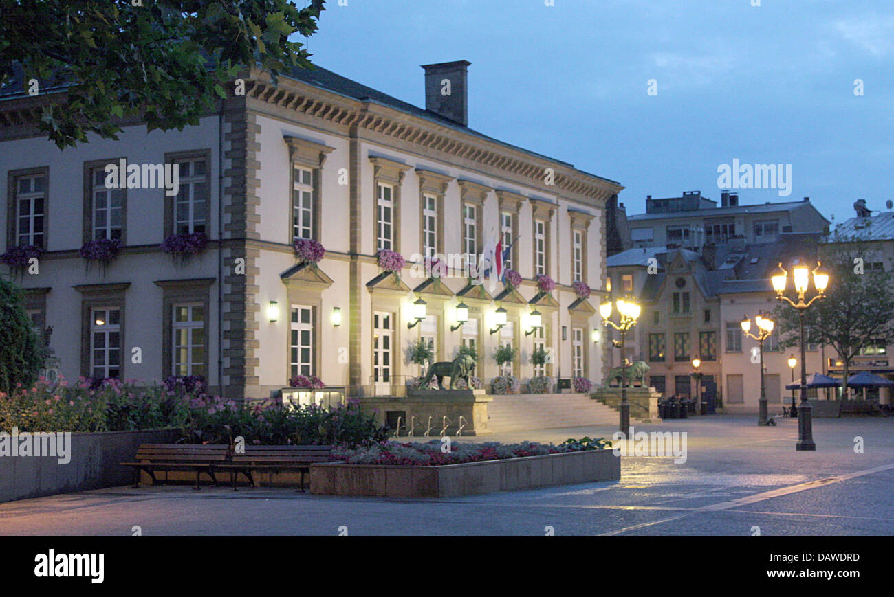 (dpa file) The picture shows the city hall of Luxembourg, Luxembourg
