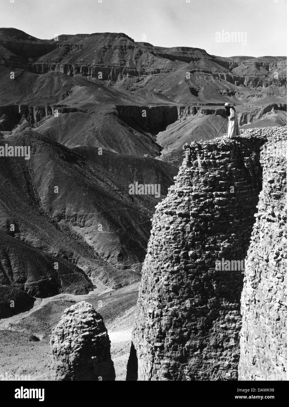 geography / travel, Egypt, landscapes, mountain landscape with the remains of the ancient city of Thebes, circa 1950s, Additional-Rights-Clearences-Not Available Stock Photo