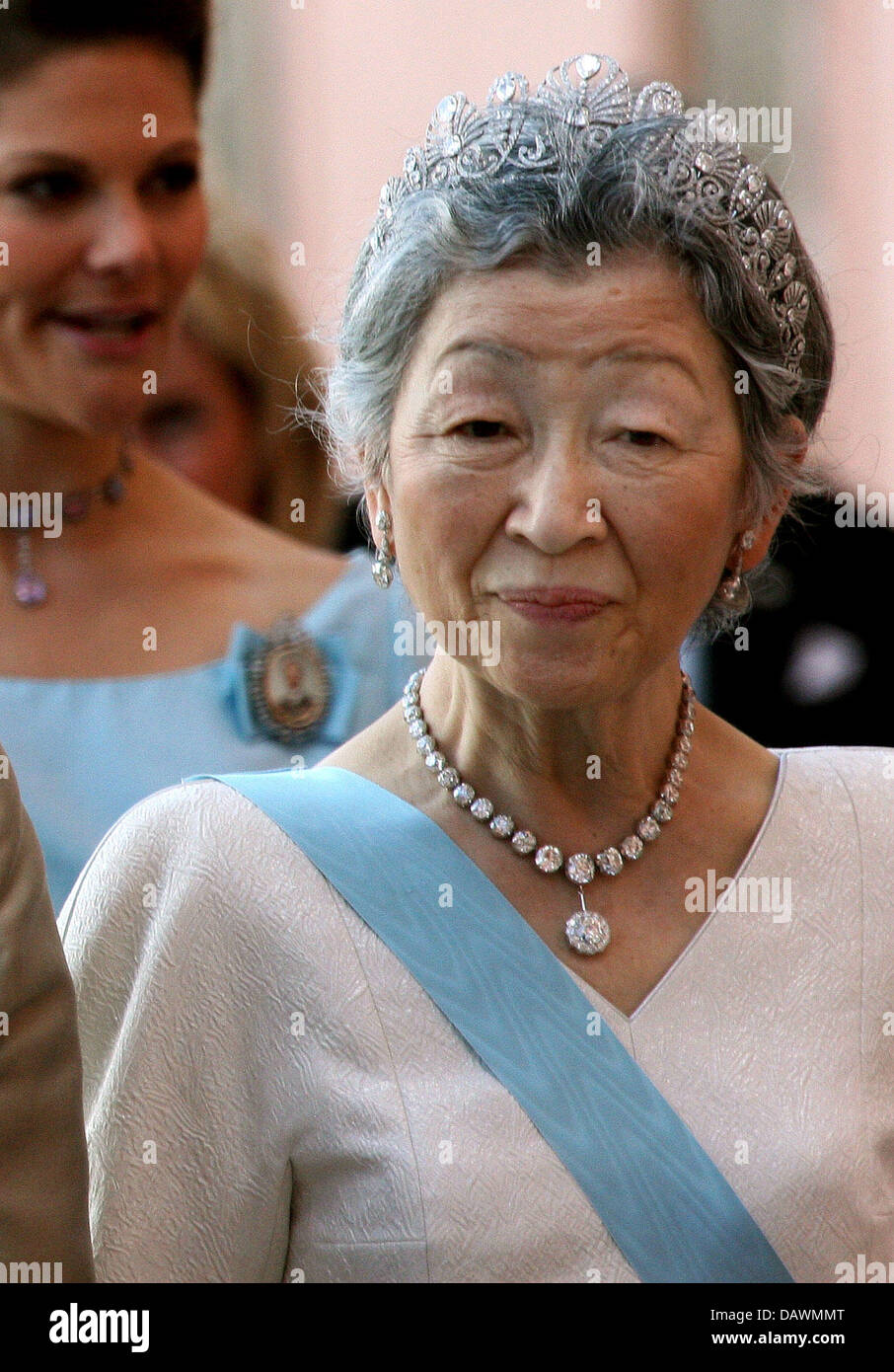 Japanese Empress Michiko arrives for a banquet at Uppsala Castle, Sweden, 23 May 2007. The Japanese Royal couple were the guests of honour at the festivities in Uppsala, as Sweden marks the 300th anniversary of Swedish botanist Carolus Linnaeus. Photo: RoyalPress/Nieboer (NETHERLANDS OUT) Stock Photo