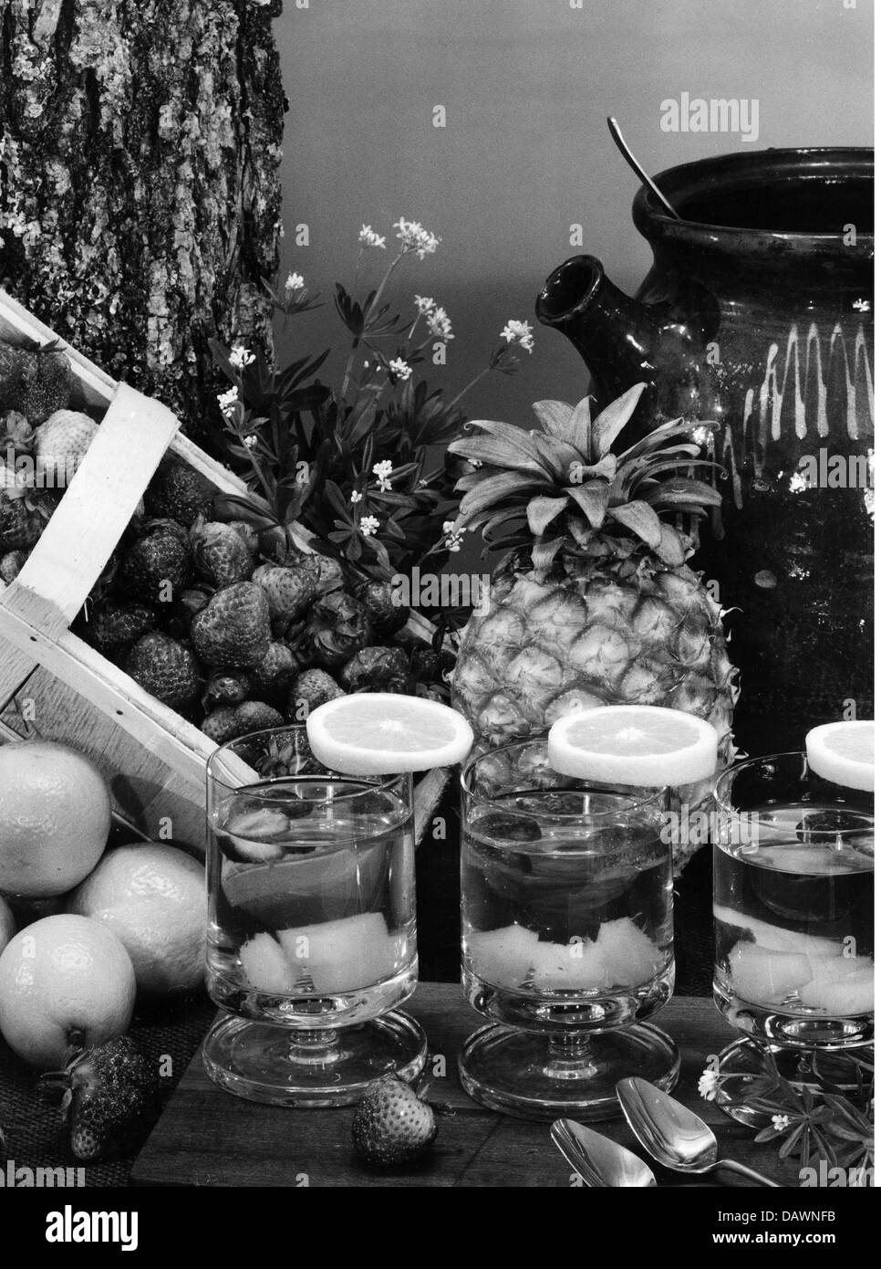 alcohol, punch, spring punch, 1960s, , Additional-Rights-Clearences-Not Available Stock Photo