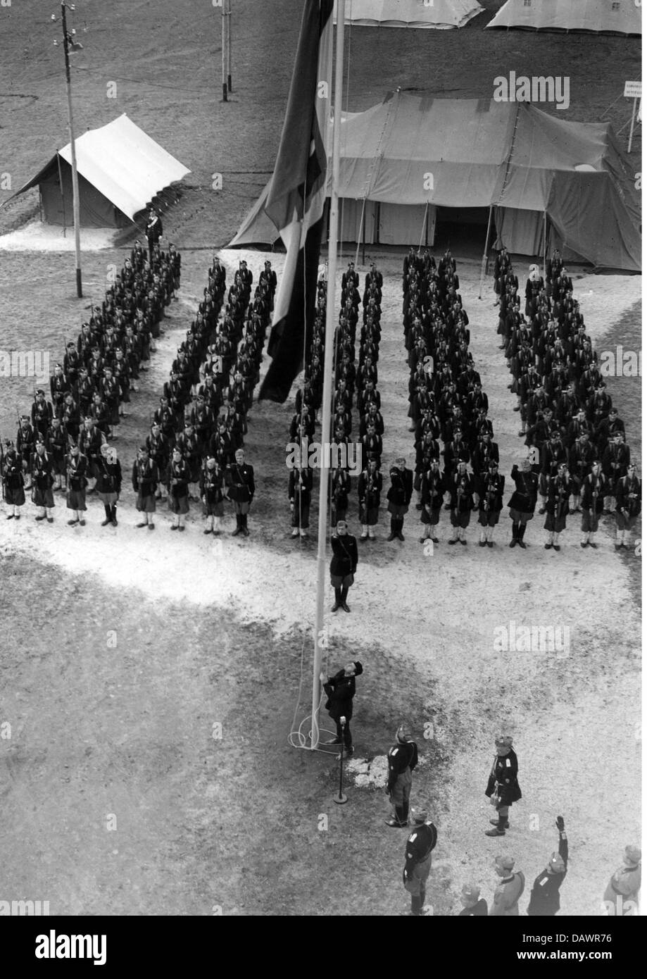 geography / travel, Italy, politics, fascism, Blackshirts (members of the Milizia Volontaria per la Sicurezza Nazionale) during a flag ceremony, 1938, Additional-Rights-Clearences-Not Available Stock Photo
