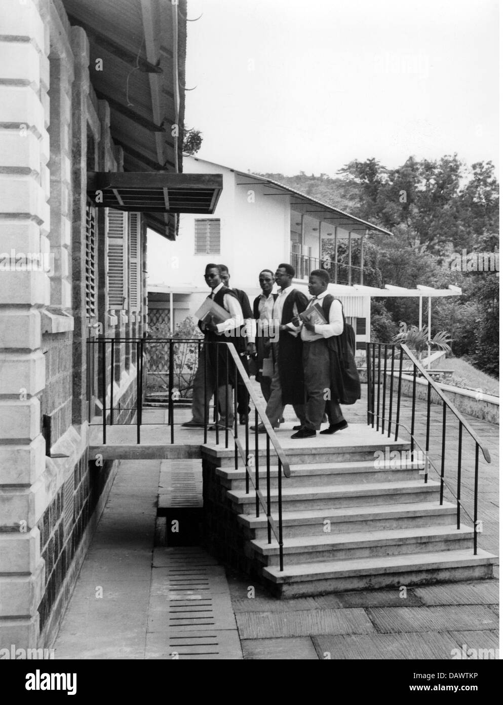 geography / travel, Sierra Leone, people, students on their way to a lecture at the Fourah Bay College near Freetown, circa 1960, Additional-Rights-Clearences-Not Available Stock Photo