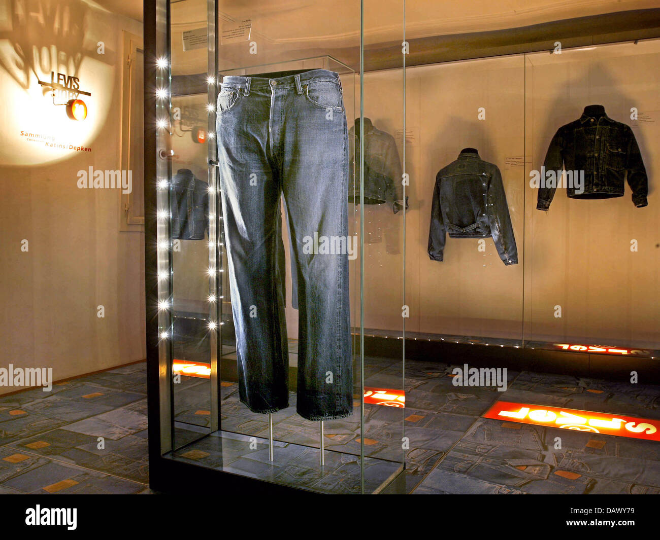 Levi strauss museum hi-res stock photography and images - Alamy