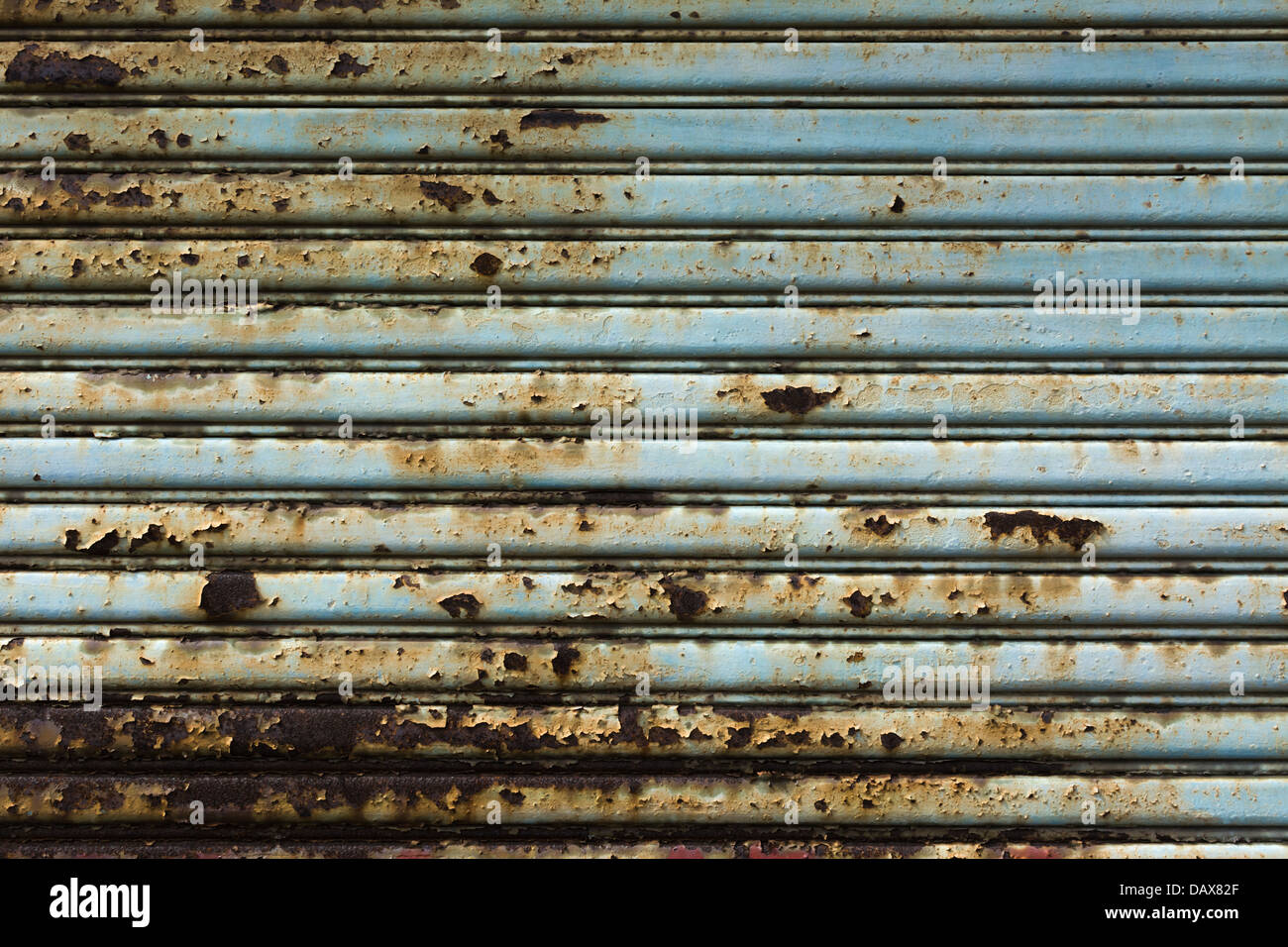 old metal door Stock Photo - Alamy
