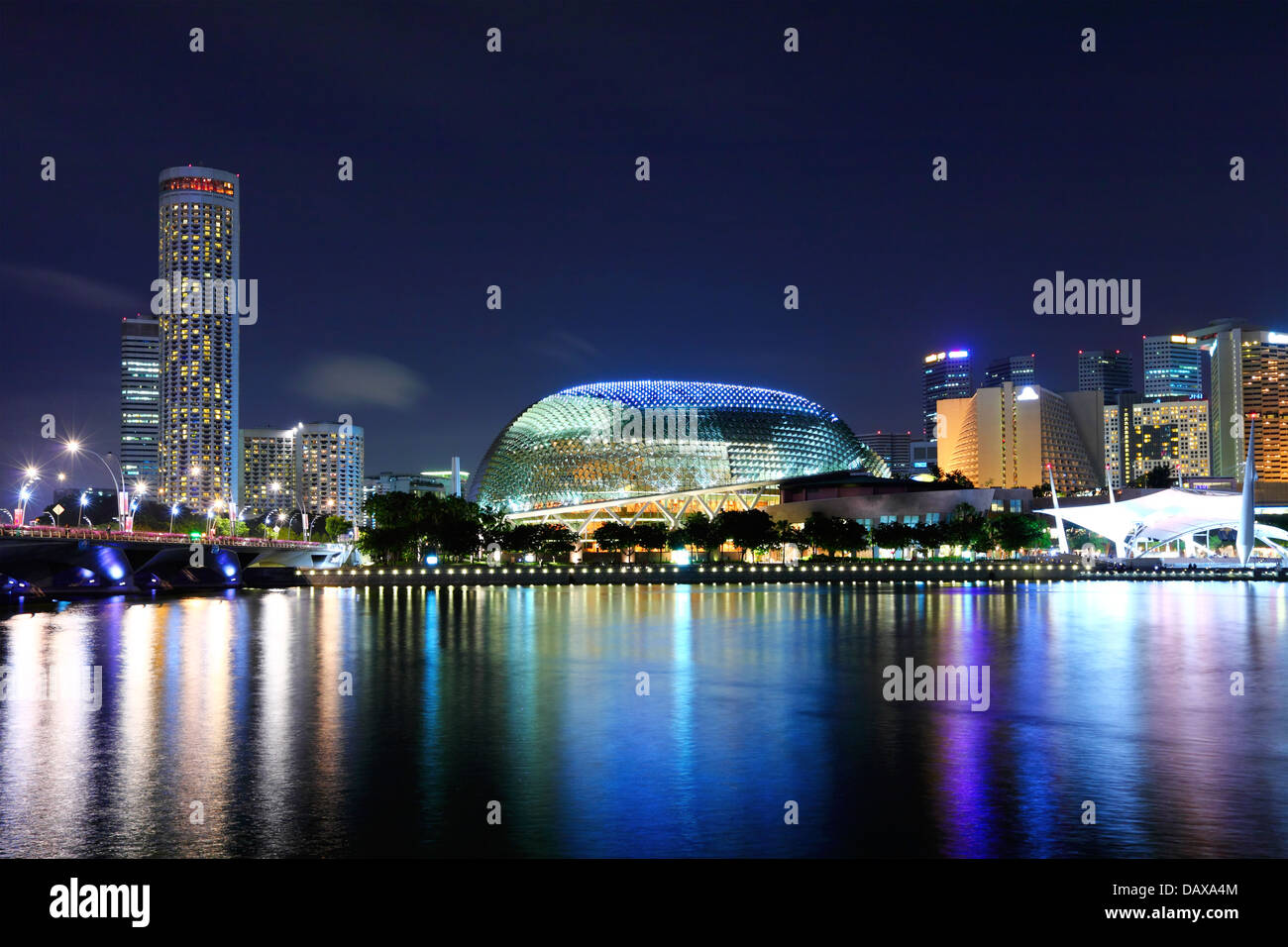 Skyline cityscape night dark hi-res stock photography and images - Alamy