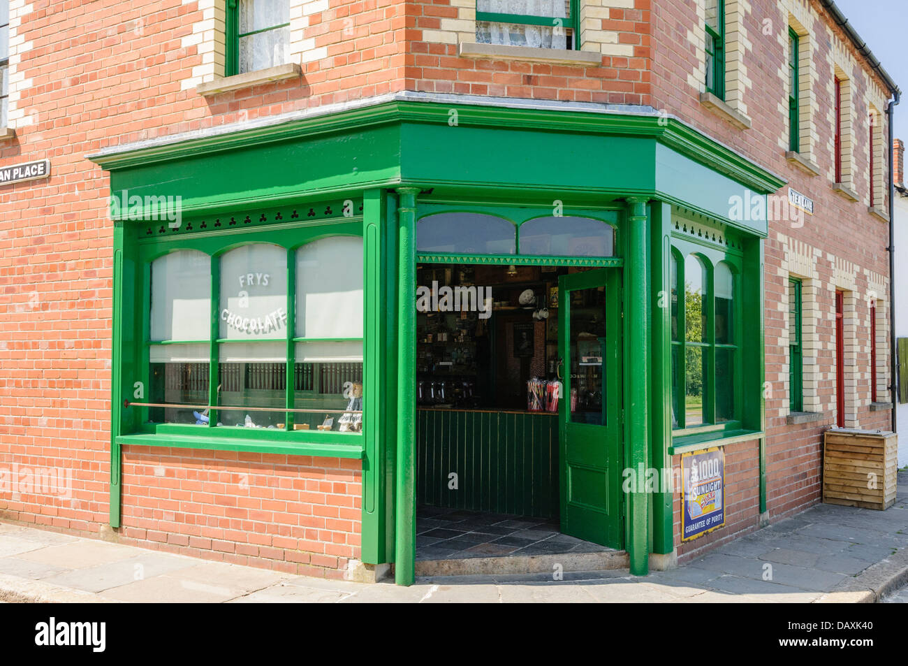 Old fashioned sweets hires stock photography and images Alamy