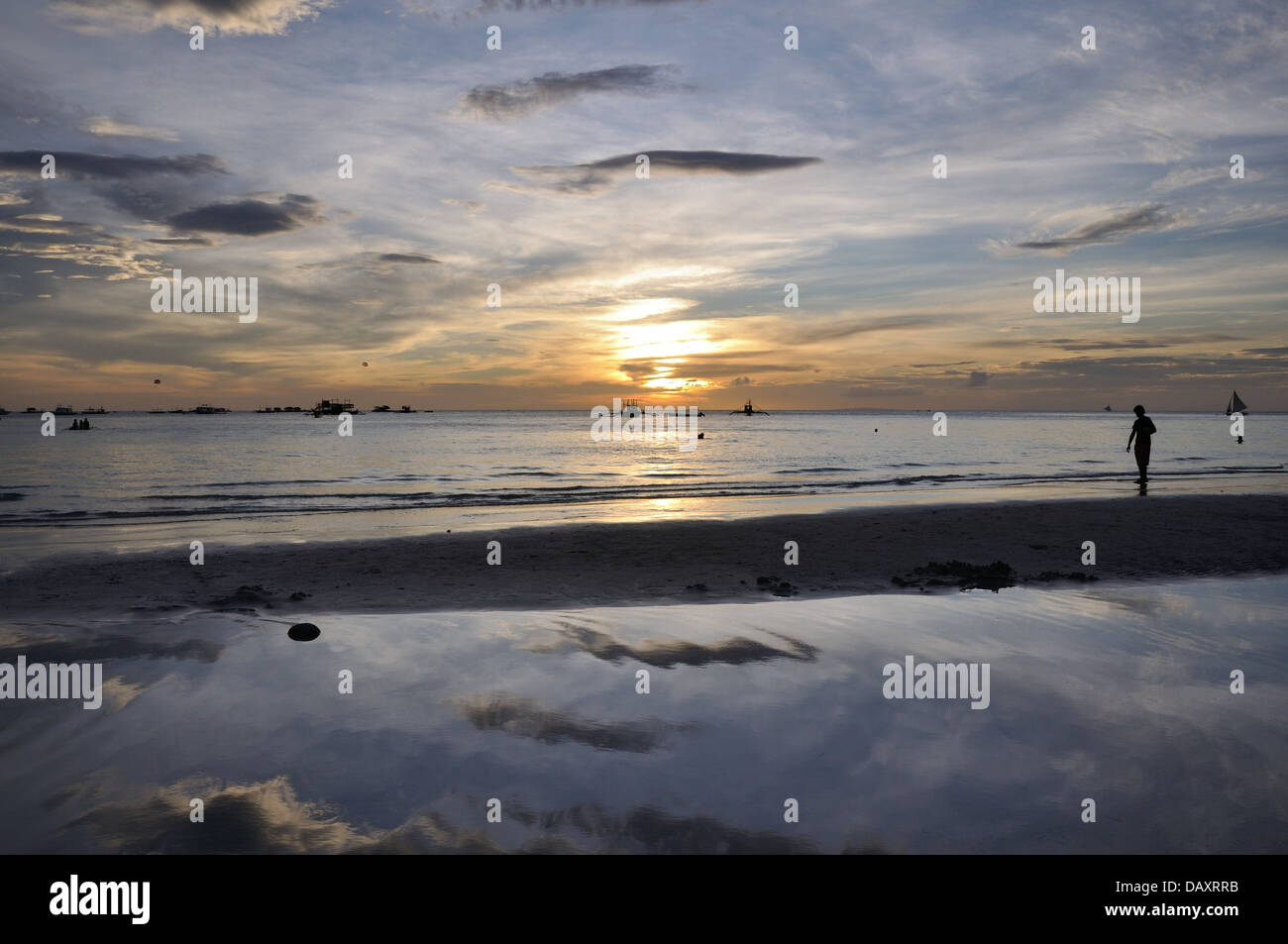 Boracay sunset hi-res stock photography and images - Alamy