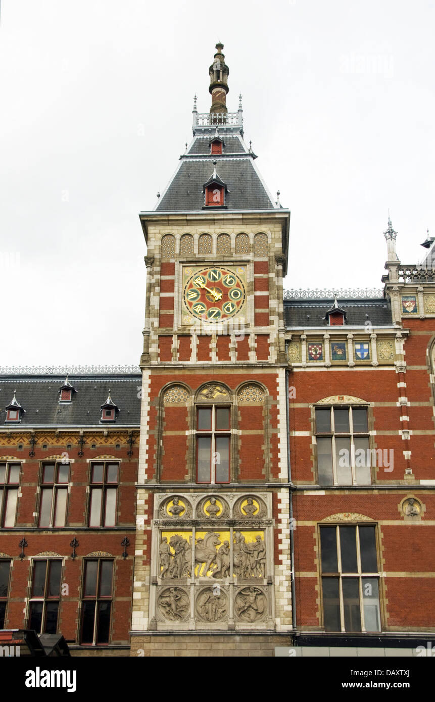 NETHERLANDS; AMSTERDAM; CLOCK TOWER OF AMSTERDAM CENTRAL STATION Stock