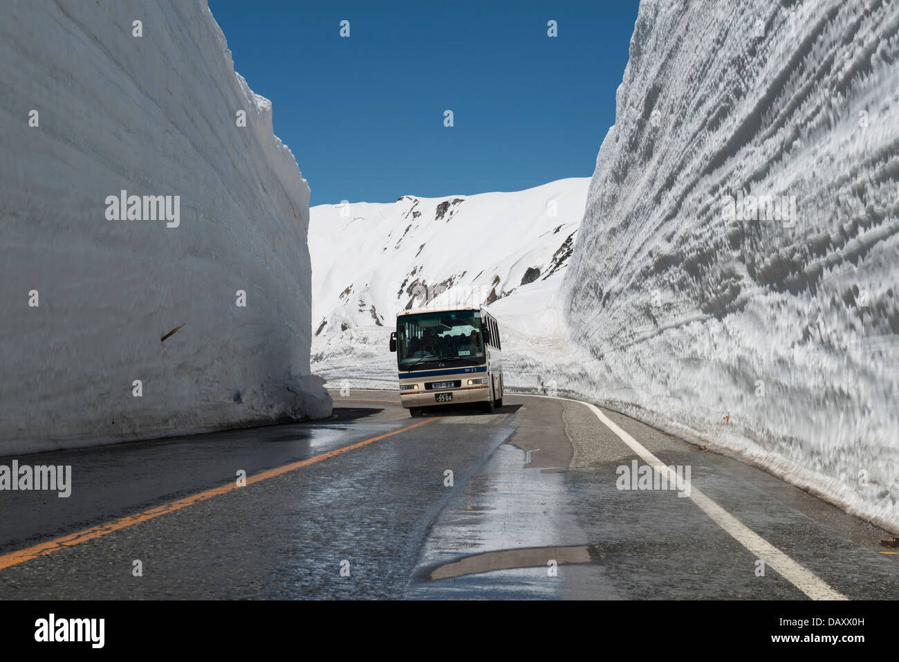 Snow Corridor near the Summit at Murodo on the Tateyama Kurobe Alpine Route, Japan Stock Photo