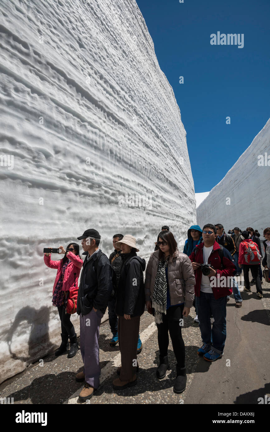 Snow Corridor near the Summit at Murodo on the Tateyama Kurobe Alpine Route, Japan Stock Photo